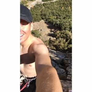 Meet your Posher, Derek